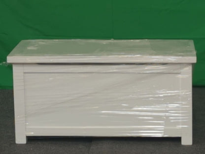 Lot of 9 x Roseland Furniture items grade-C1 Good with faults RRP £2859.55