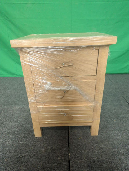 ROS-OUT-00536 Grade-C1 Roseland Furniture Farrow Washed Oak Bedside Table RRP £109.95