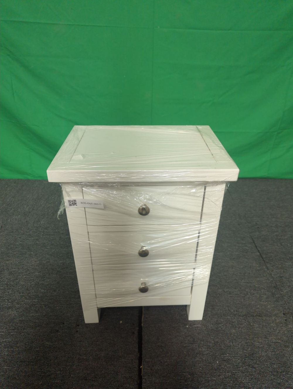 ROS-OUT-00571 Grade-C1 Roseland Furniture Cornish 3 Drawer Bedside Table RRP £109.95