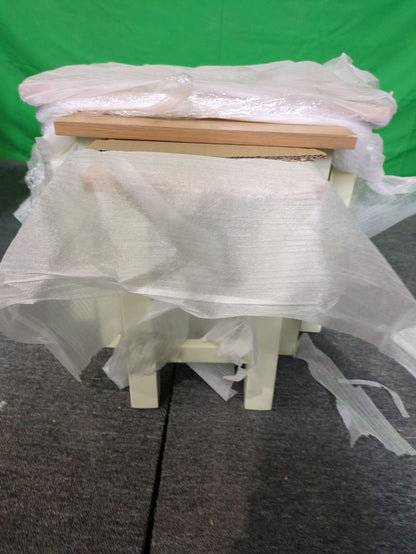 Lot of 10 x Roseland Furniture items grade-C1 Good with faults RRP £2164.50