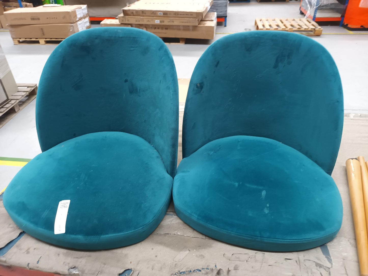 Lot of 2 x M&S Items for Spares or Repair (ref MAS-APM-A-11376) Total RRP £1178