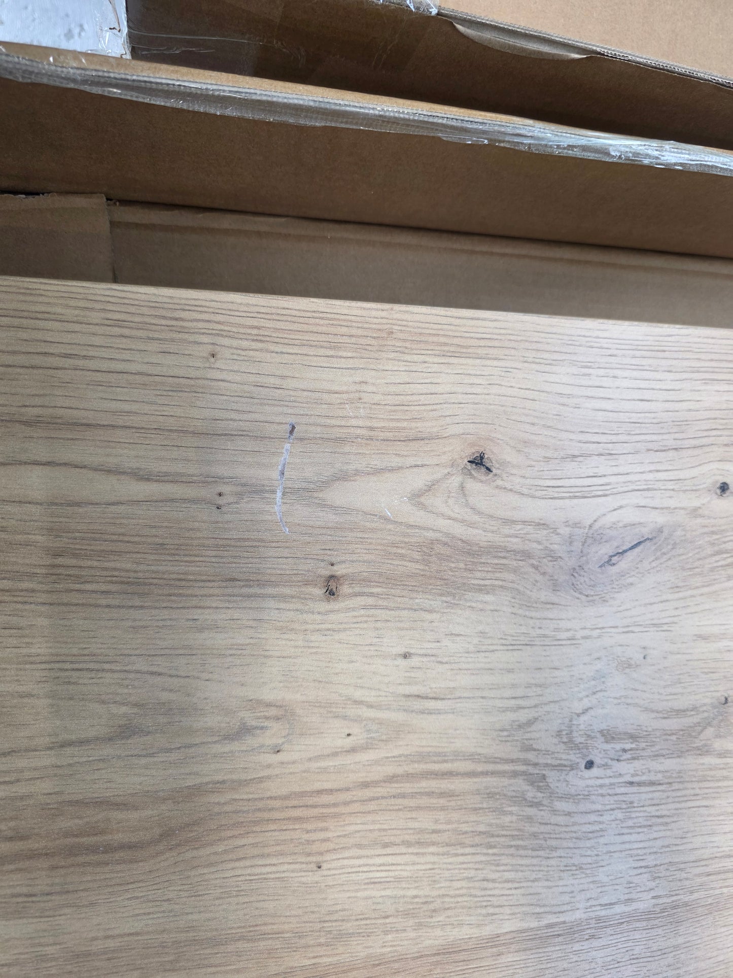 Lot of 4 x Dusk Furniture Items for Spares or Repair (ref DUS-APM-A-12384) Total RRP £1456