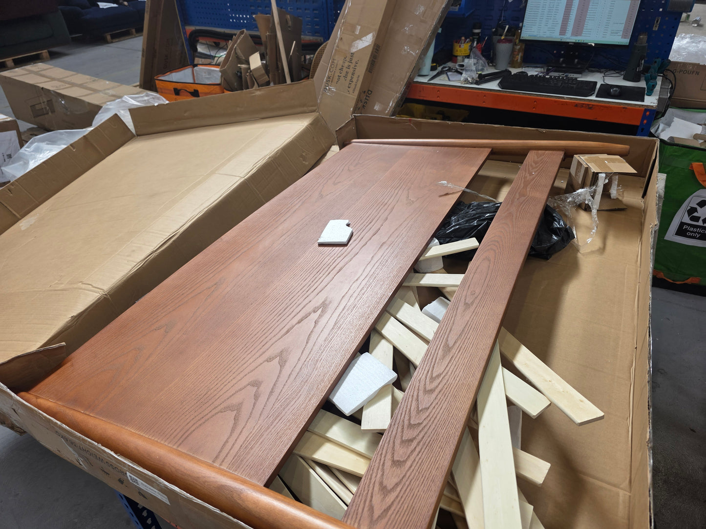 Lot of 3 x Dusk Boxed Beds for Spares or Repair (ref DUS-APM-A-13138) Total RRP £1587