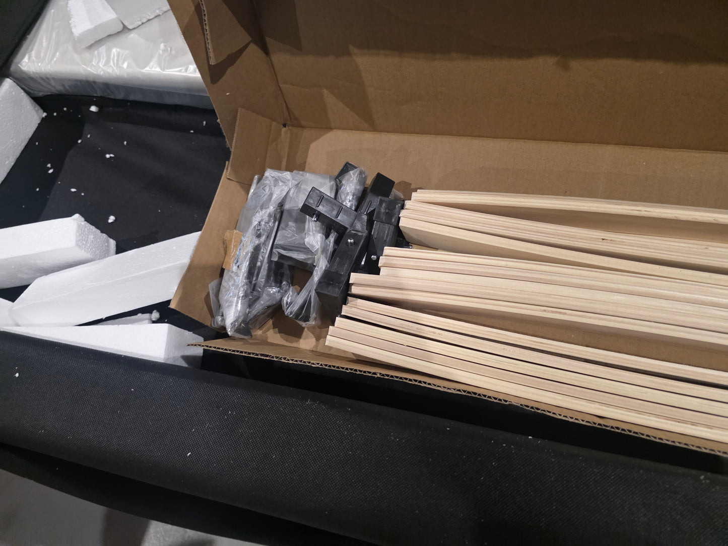 Lot of 4 x Dusk Boxed Beds for Spares or Repair (ref DUS-APM-A-13175) Total RRP £1956