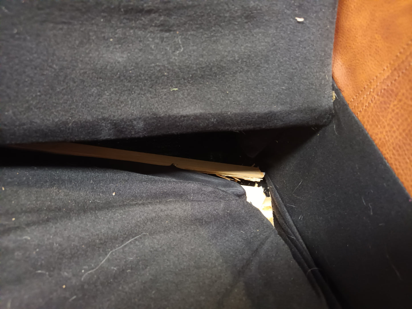 Lot of 2 x M&S Upholstery for Spares or Repair (ref MAS-APM-A-13577) Total RRP £1698