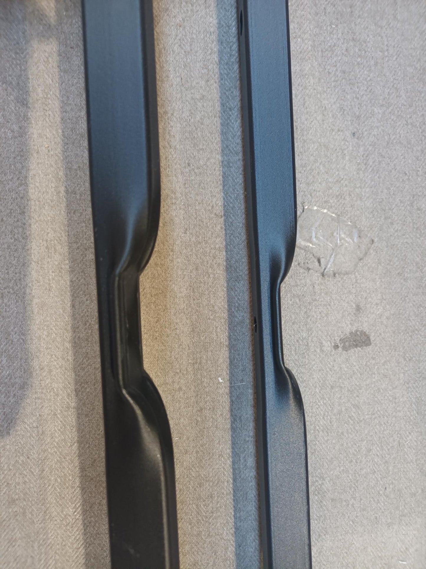 Lot of 4 x DFS Furniture for Spares or Repair (ref DFS-HO2-A-13682) Total RRP £3155