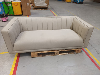 Lot of 2 x Dusk items grade-BER Spares or repair RRP £1518.00