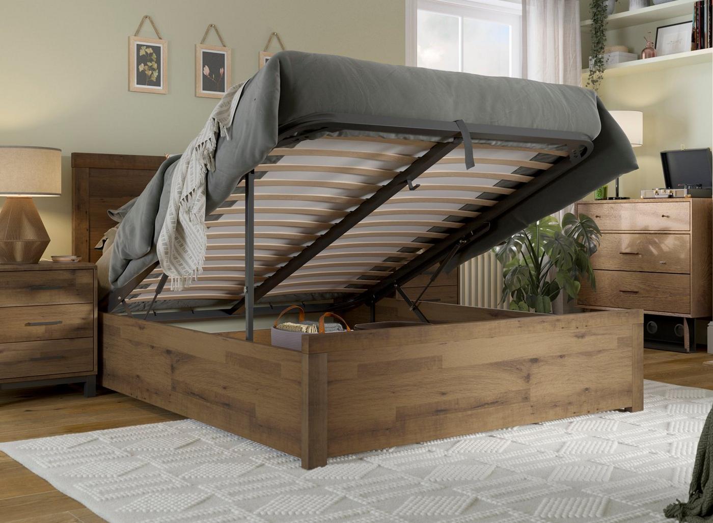 Lot of 3 x Dreams Beds Grade-C1 Good with faults RRP £2797.00