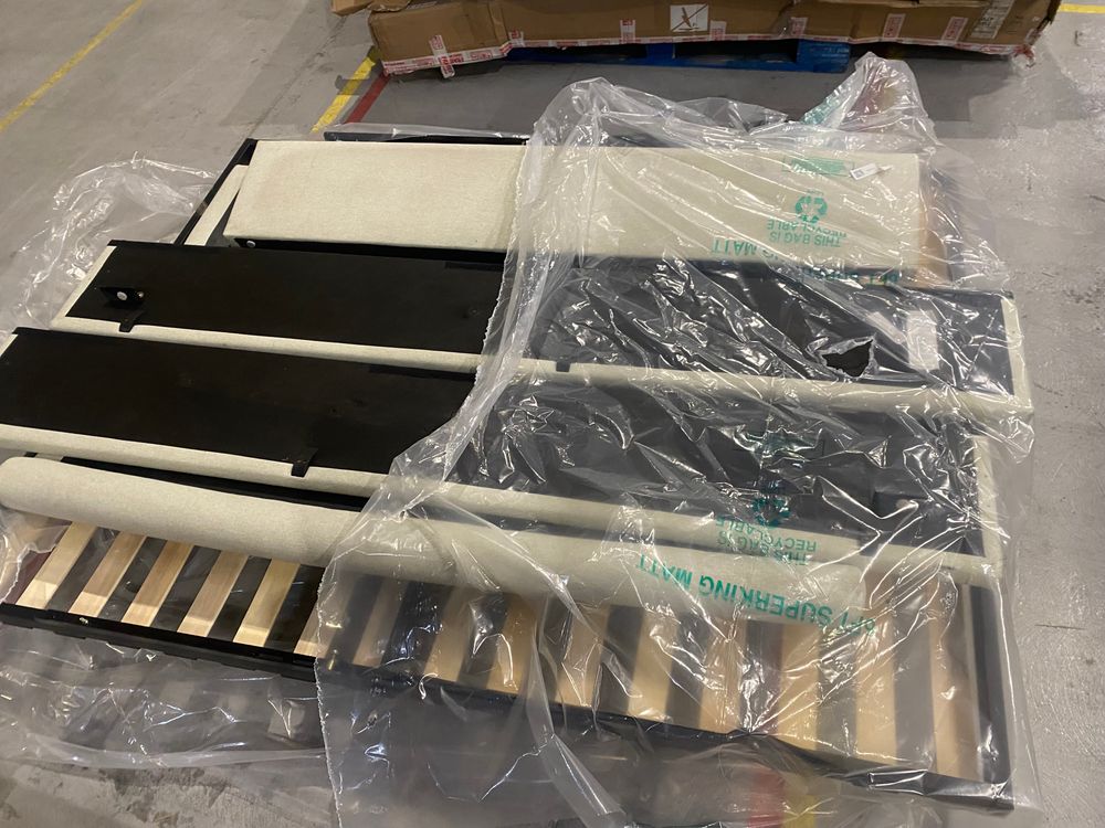 Lot of 2 x M&S beds grade-BER Spares or repair RRP £648.00