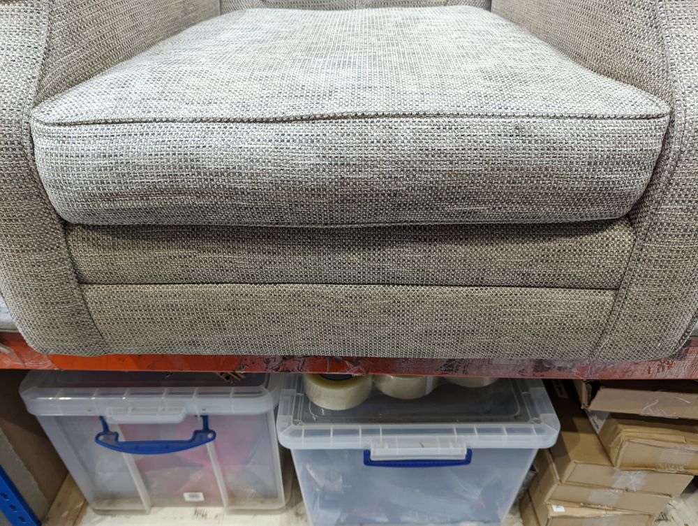 Lot of 2 x M&S upholstery items for Spares or Repair (ref MAS-APM-A-13530) Total RRP £1198