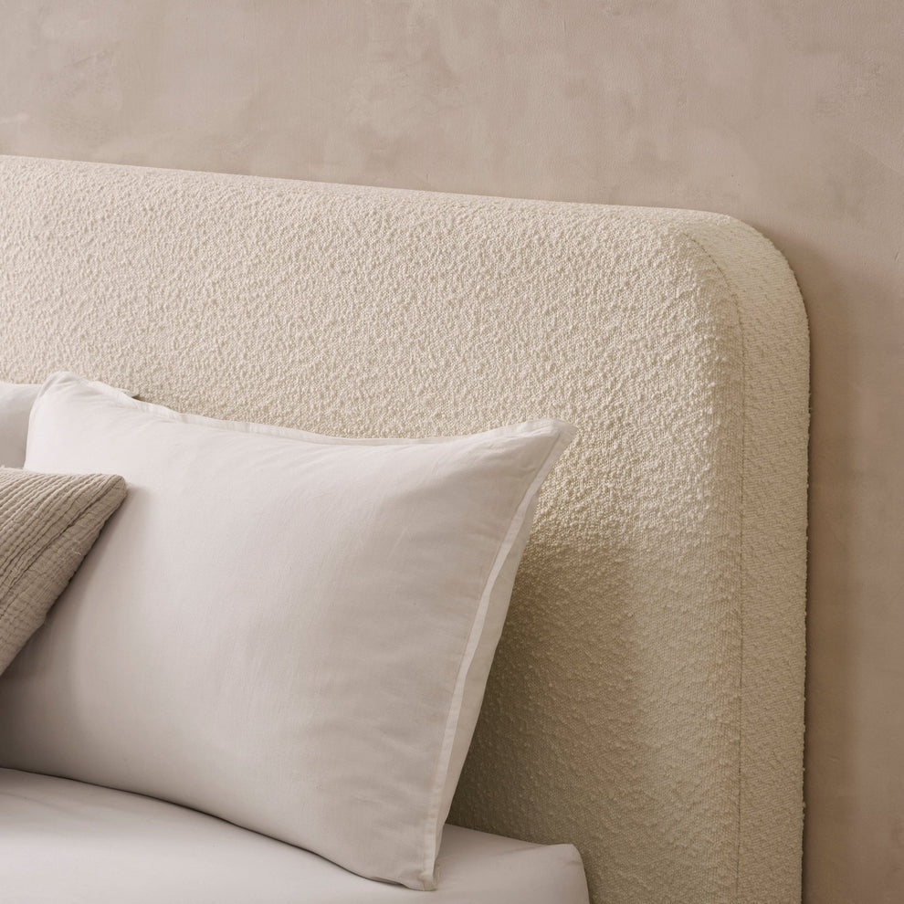 Lot of 6 x Dusk items grade-DOA Spares or repair RRP £2194.00