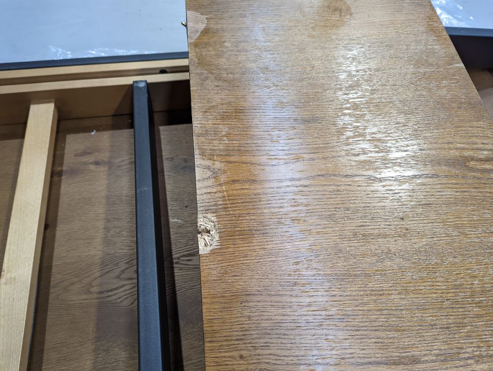 Lot of 2 x M&S items grade-BER Spares or repair RRP £1998.00