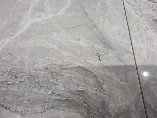 DFS-HO2-05213 Grade-BER-DOA DFS Ore Extending 6-8 Seater Dining Table Grey RRP £999