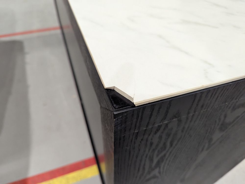 Lot of 4 x DFS items grade-BER Spares or repair RRP £3255.00