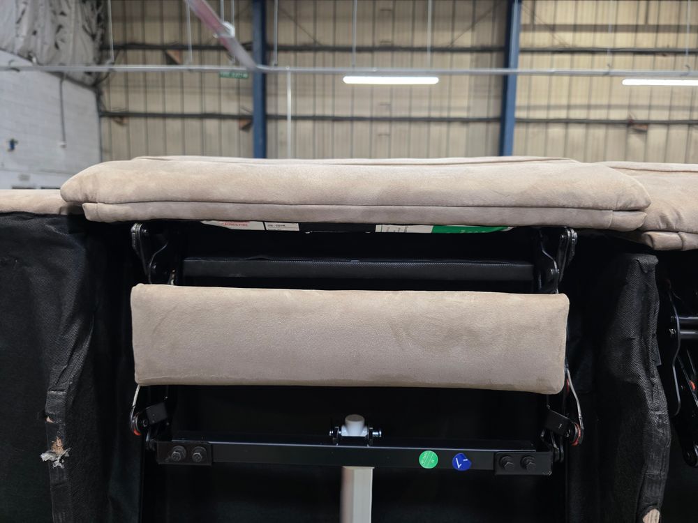 SOF-APM-01047 Grade-BER-DOA Sofology Muse 2 Seat Sofa Lifestyle Plush Fabric Nutmeg Pow Rec X 2 Spt Headrest X 2 RRP £1499