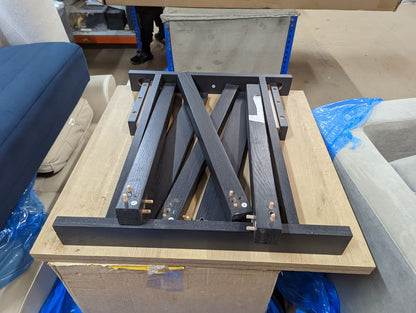 MAS-APM-05651 Grade-BER-DOA Marks & Spencer Salcombe 4-6 seater extending dining table RRP £349