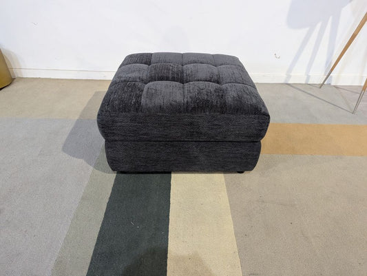 DFS-UPH-04422 Grade-C0 DFS Storage Footstool Nuova RRP £499