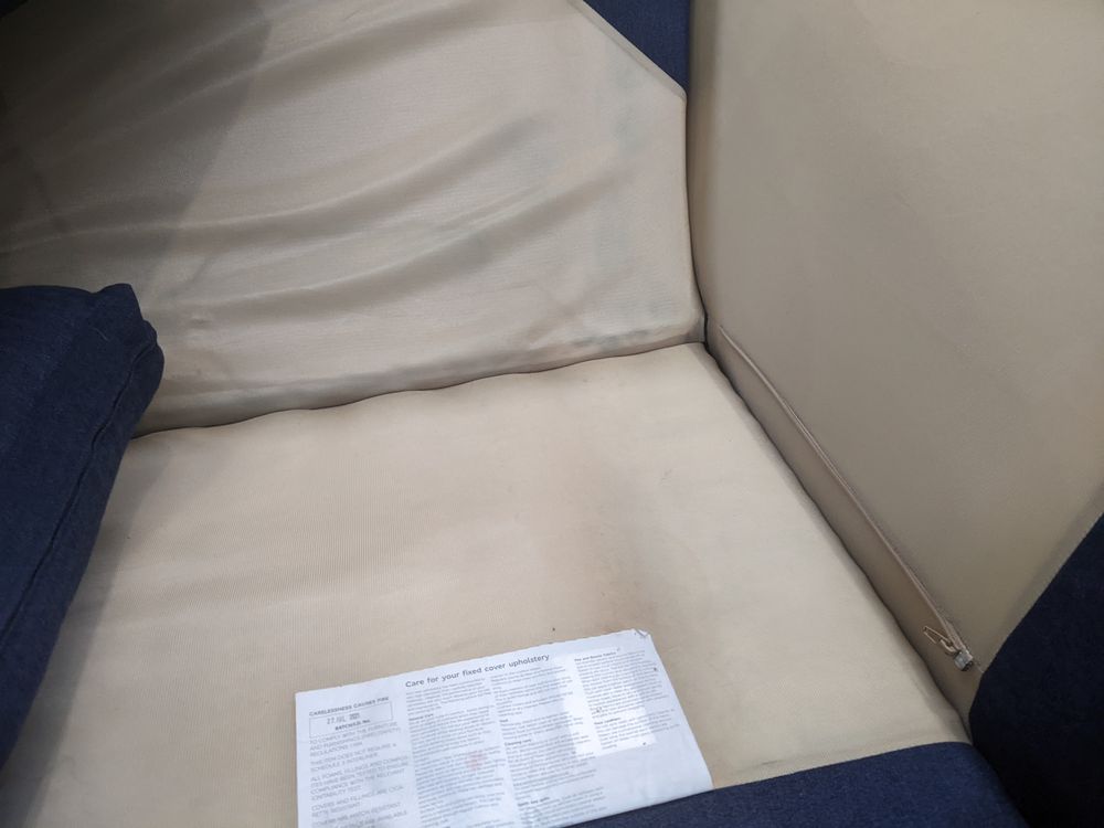 Lot of 2 x M&S upholstery Items Spares or Repair (ref MAS-APM-A-13515) Total RRP £2198