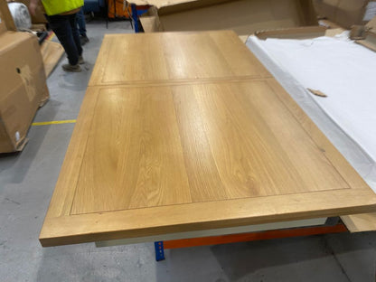 Lot of 7 x DFS furniture items grade-BER Spares or repair RRP £2763.00