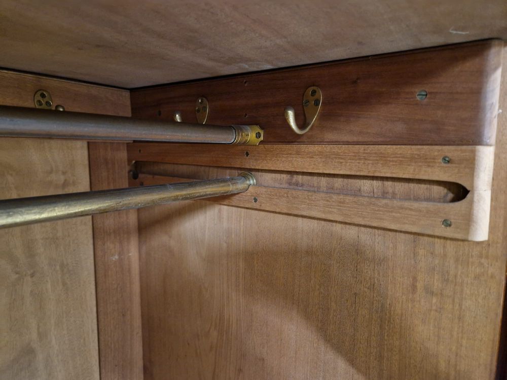 Lot of 8 x Dusk Items inc Upholstery for Spares or Repair (ref DUS-GOL-A-13816) Total RRP £2250