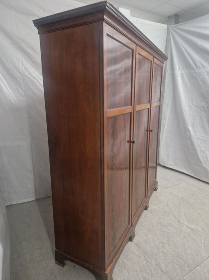 Lot of 9 x Dusk Furniture for Spares or Repair (ref DUS-GOL-A-13822) Total RRP £1481