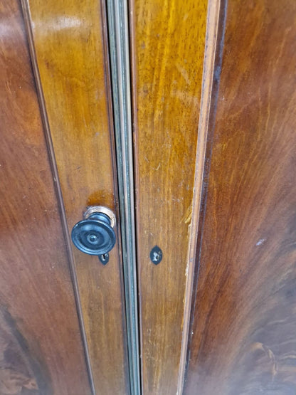 Lot of 8 x Dusk Items inc Upholstery for Spares or Repair (ref DUS-GOL-A-13816) Total RRP £2250