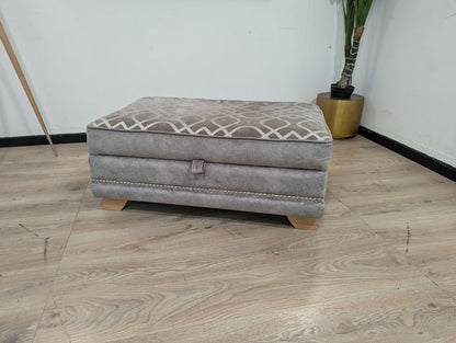 CCG-STO-00485 Grade-B Sovereign Designer Ottoman 8437 Silver Dapple 2 Studs Light Wood RRP £649.00
