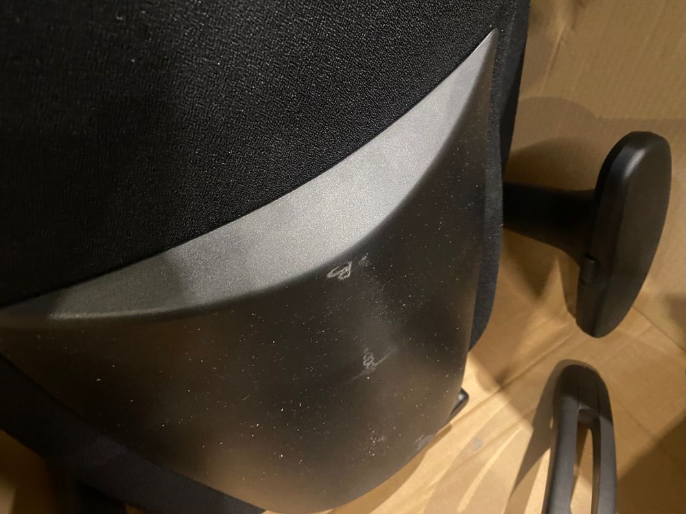 Lot of 4 x Posturite desk office chairs grade-BER Spares or repair RRP £3204.95