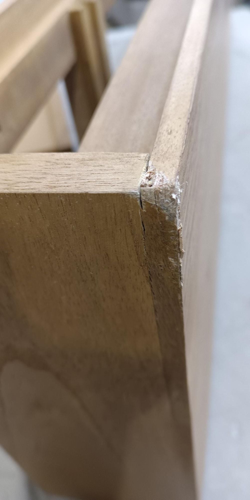 Lot of 2 x Fishe & Lilly items grade-BER Spares or repair RRP £809.98