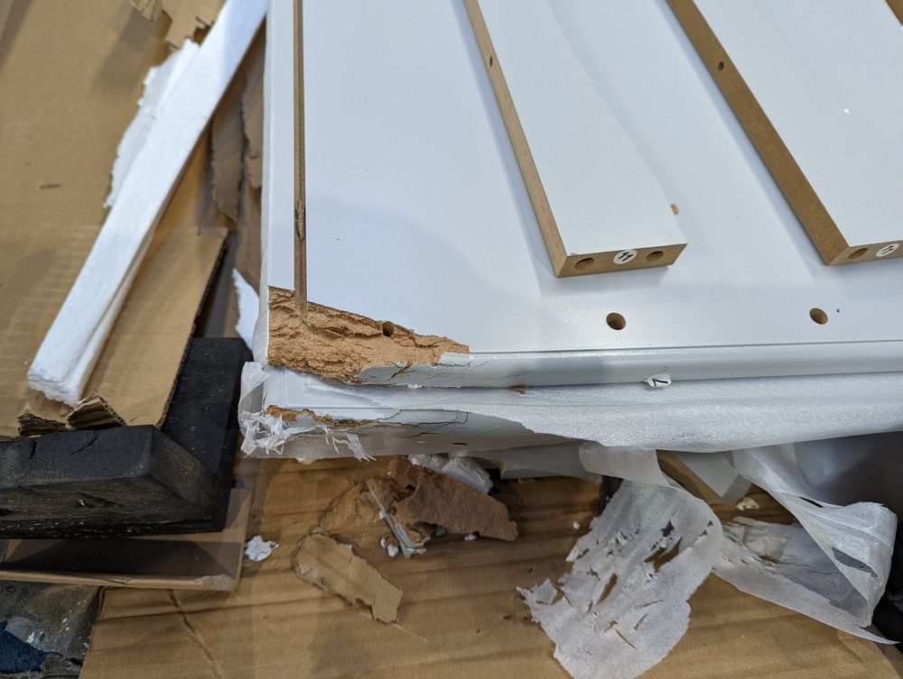 Lot of 8 x Dusk Items for Spares or Repair (ref DUS-APM-A-13645) Total RRP £1996