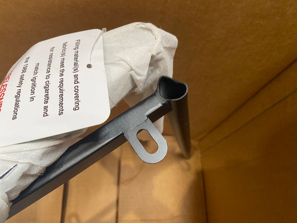 Lot of 4 x Dusk Items for Spares or Repair (ref DUS-APM-A-12529) Total RRP £1166