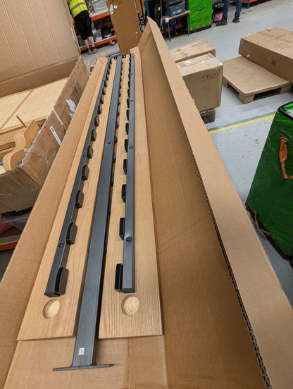 Lot of 3 x Dusk Items inc Beds for Spares or Repair (ref DUS-APM-A-12569) Total RRP £1387