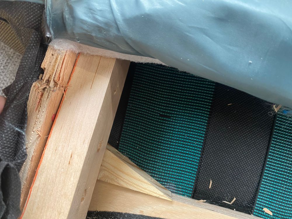 Lot of 2 x DFS Items for Spares or Repair (ref DFS-UPH-A-13483) Total RRP £1118