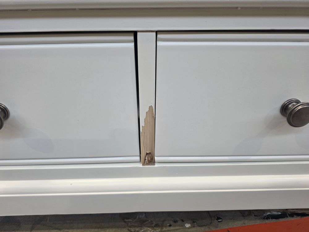 Lot of 2 x Big Furniture Warehouse Furniture for Spares or Repair (ref BFW-NEW-A-13779) Total RRP £869.98