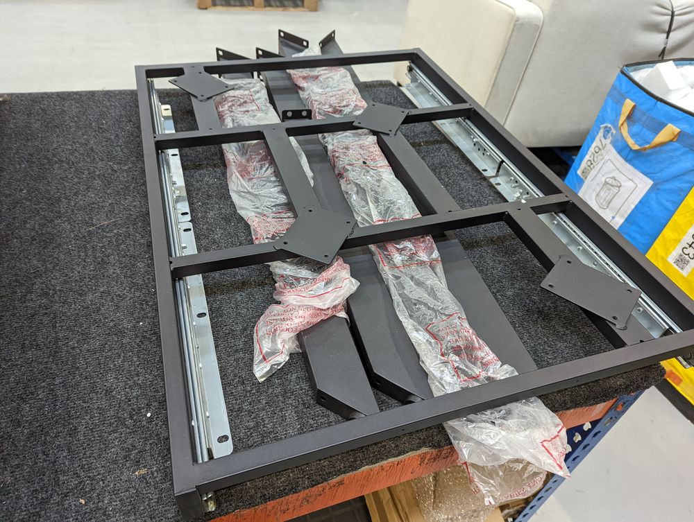 Lot of 6 x Dusk items grade-BER Spares or repair RRP £2234.00