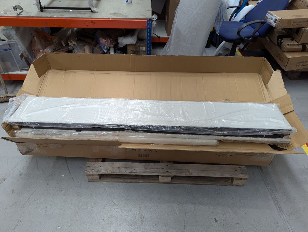 Lot of 6 x Dusk items grade-BER Spares or repair RRP £2124.00