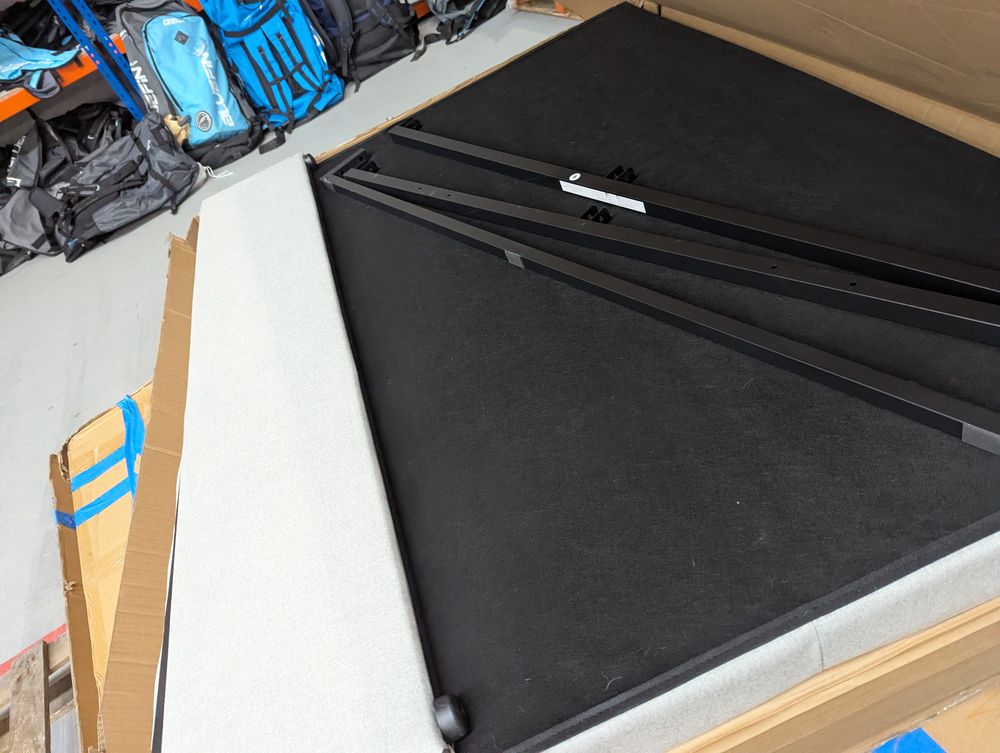 Lot of 4 x Dusk Items for Spares or Repair (ref DUS-APM-A-12673) Total RRP £1880