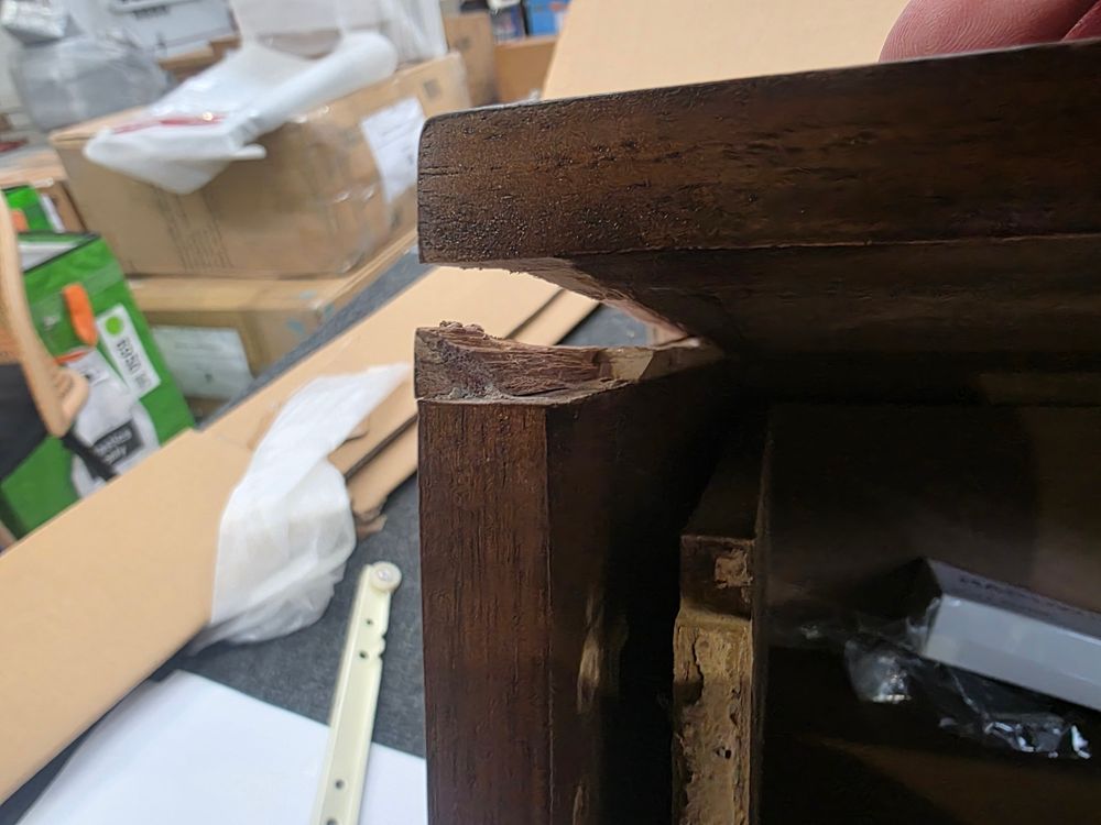 Lot of 7 x Fishe & Lilly modern parquet furniture items grade-BER Spares or repair RRP £1629.93