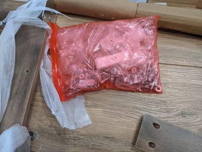 Lot of 8 x Dusk Items for Spares or Repair (ref DUS-APM-A-13540) Total RRP £2243