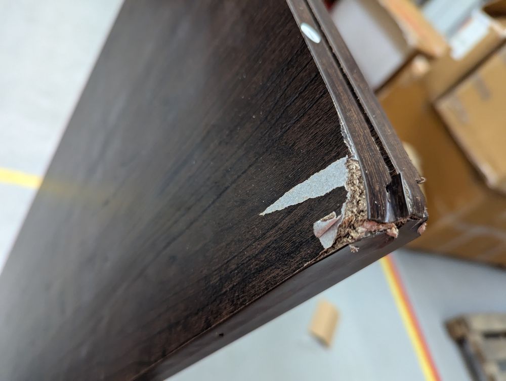 Lot of 3 x Dusk items grade-BER Spares or repair RRP £878.00