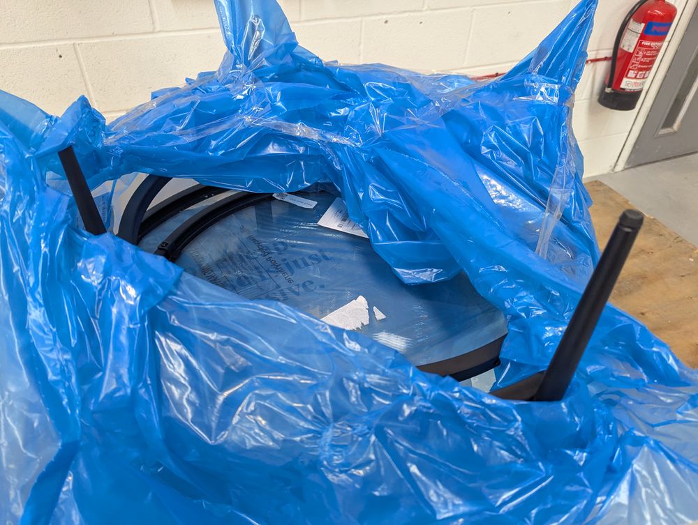 Lot of 10 x Dusk items grade-DOA Spares or repair RRP £1434.00