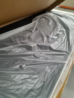 Lot of 4 x Dusk Items inc Beds for Spares or Repair (ref DUS-APM-A-11811) Total RRP £2176