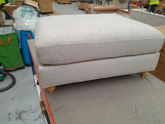 Lot of 7 x Dusk Damaged Furniture Items for Spares or Repair (ref DUS-APM-A-12970) Total RRP £2066