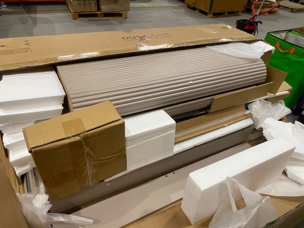 Lot of 7 x Dusk furniture grade-BER Spares or repair RRP £1720.00