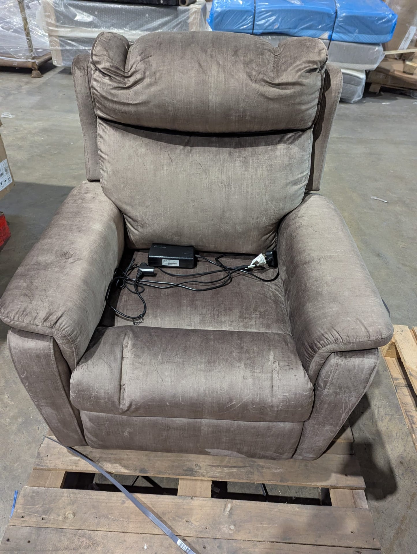 SOF-CHA-00947 Grade-C0 Sofology Armchair RRP £599