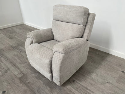 DFS-UPH-03578 Grade-C1 DFS Newbury.Exp Newbury.Exp Pw Chr Pw Head+L RRP £850