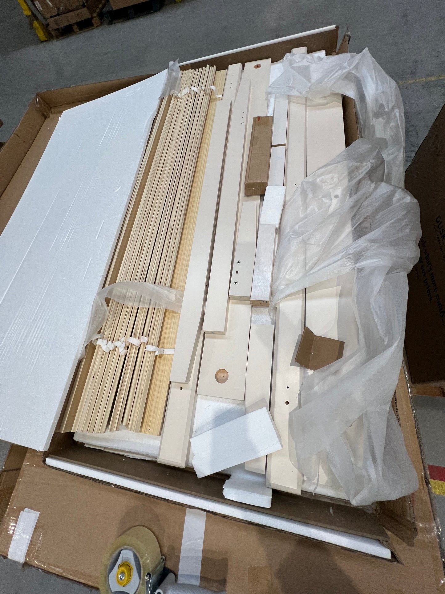 DUS-GOL-05300 Grade-B Dusk Salcombe Wooden Bed Frame King Size in Stone RRP £239