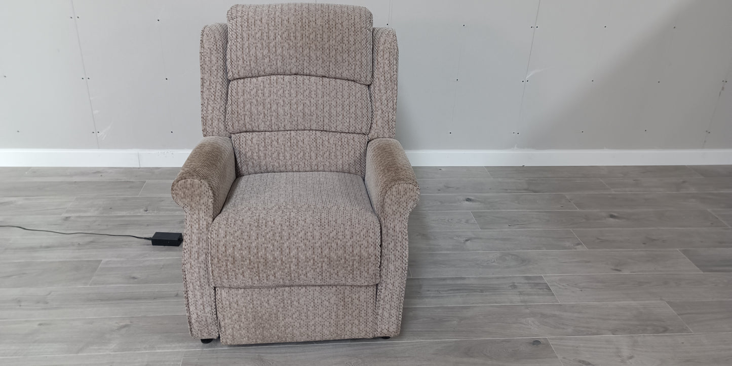 ANN-GOL-00049 Grade-BER-DOA  Windsor Elec Lift&Tilt Nat RRP £660