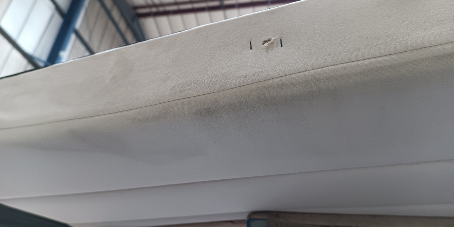 Lot of 6 x Dusk Items inc Beds for Spares or Repair (ref DUS-APM-A-12474) Total RRP £3394