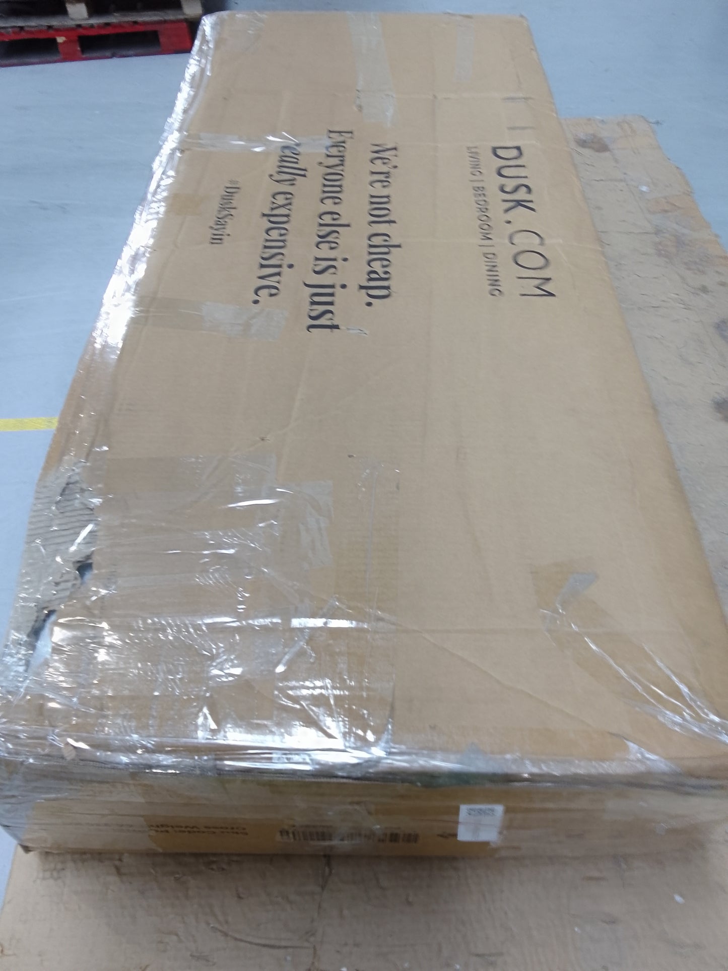 Lot of 16 x Dusk Furniture Items for Spares or Repair (ref DUS-APM-A-13237) Total RRP £1819